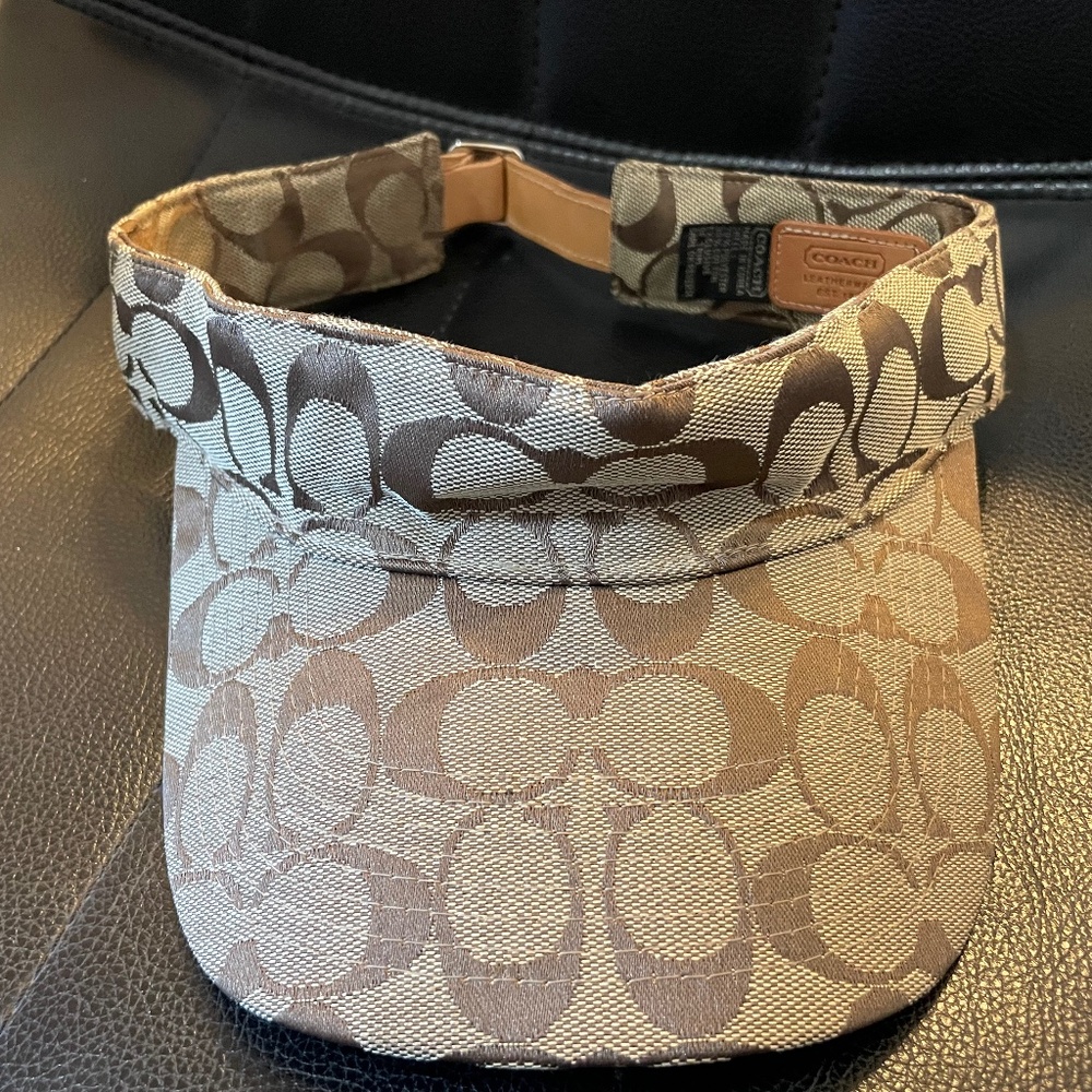 Coach Vintage Y2K Signature C Beige/Tan Visor